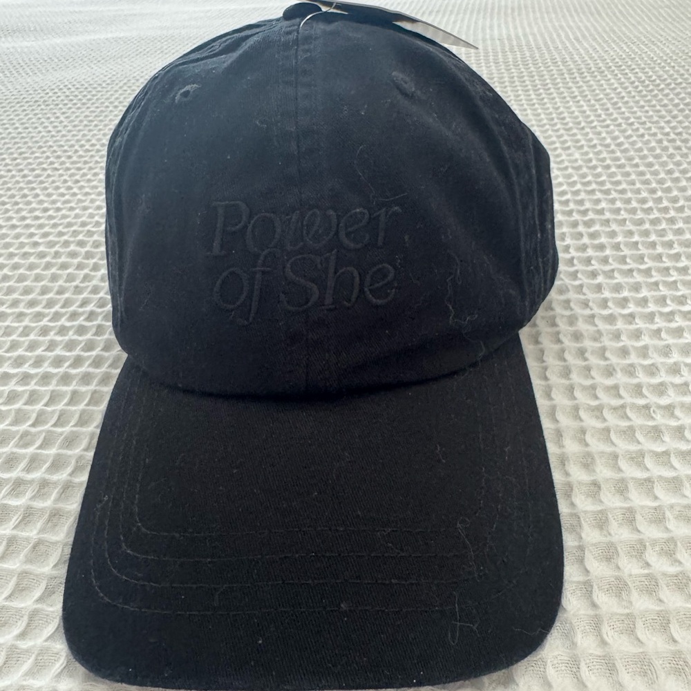 Athleta Black Women's Empowerment Cap